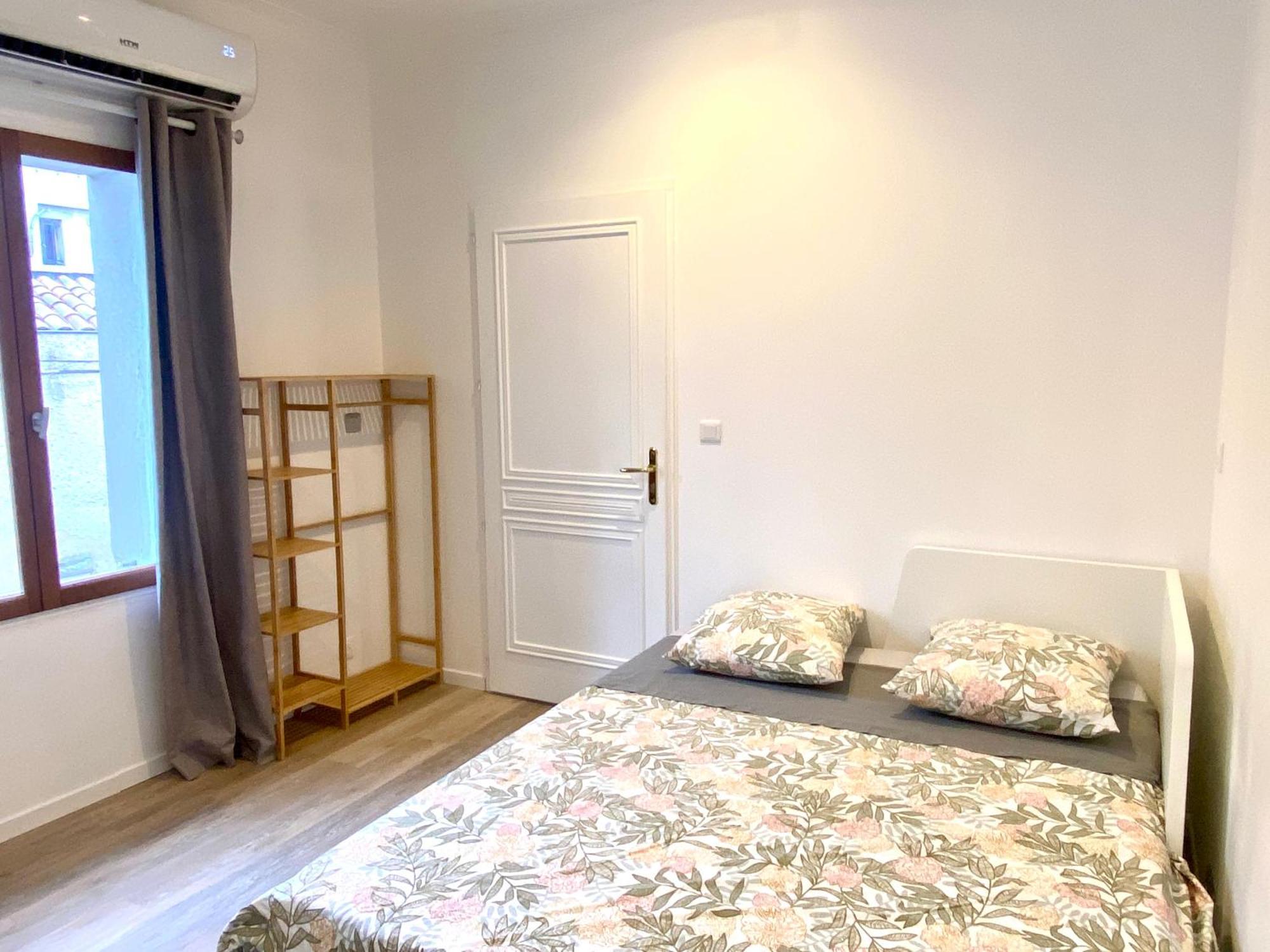 Espace Le Cheval Blanc Castelnau-le-Lez Quarto foto