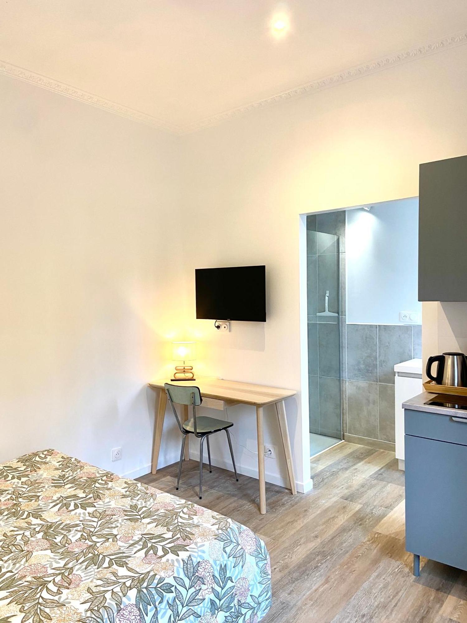 Espace Le Cheval Blanc Castelnau-le-Lez Quarto foto